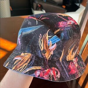 Lululemon Floral/Blue Reversible Bucket Hat